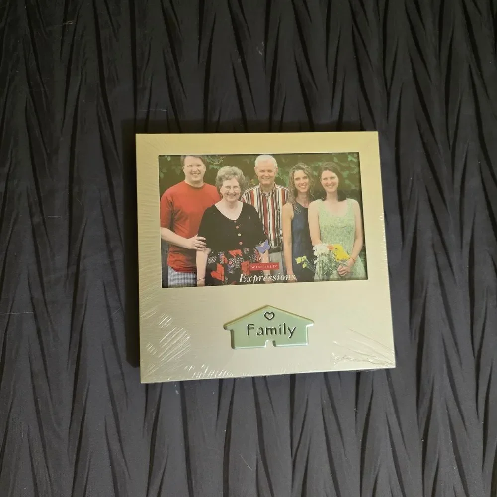 Expressions Family Cream Picture Frame